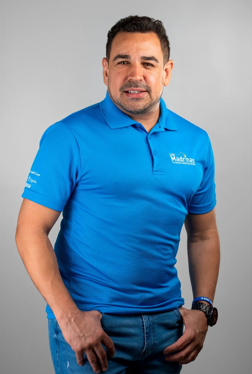 Professional portrait of insurance agent Jesús Sansonetti